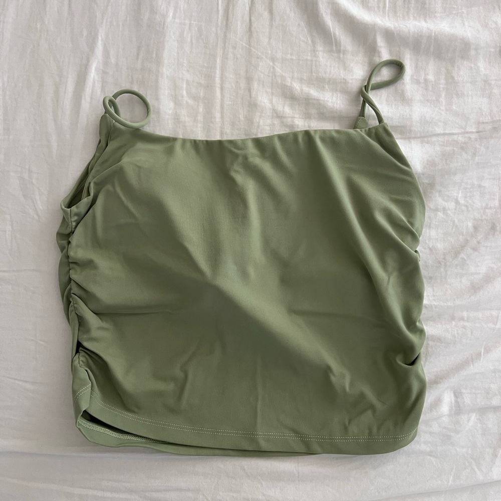 Green Workout Top Size medium